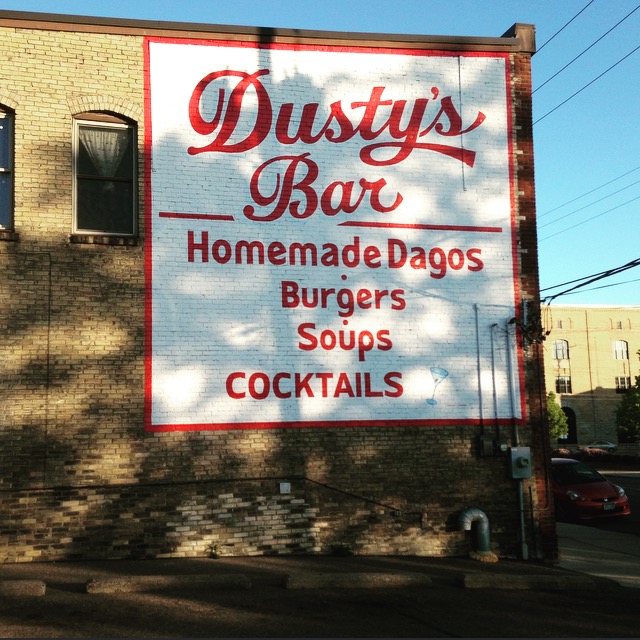 Dusty's Bar Northeast