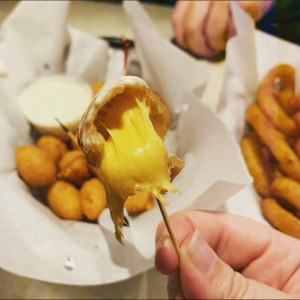 Meister's Bar and Grill Stillwater Cheese Curds