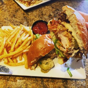 Woodbury Lakes Tavern and Grill Chicken Sandwich