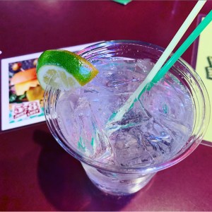 5-8 Bar Maplewood Minnesota Cocktails