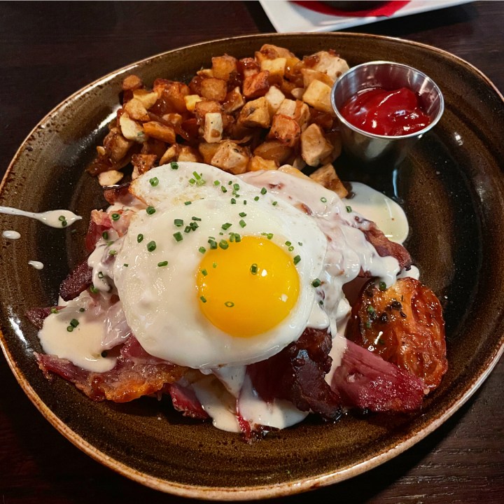 Handsome Hog | St. Paul, MN