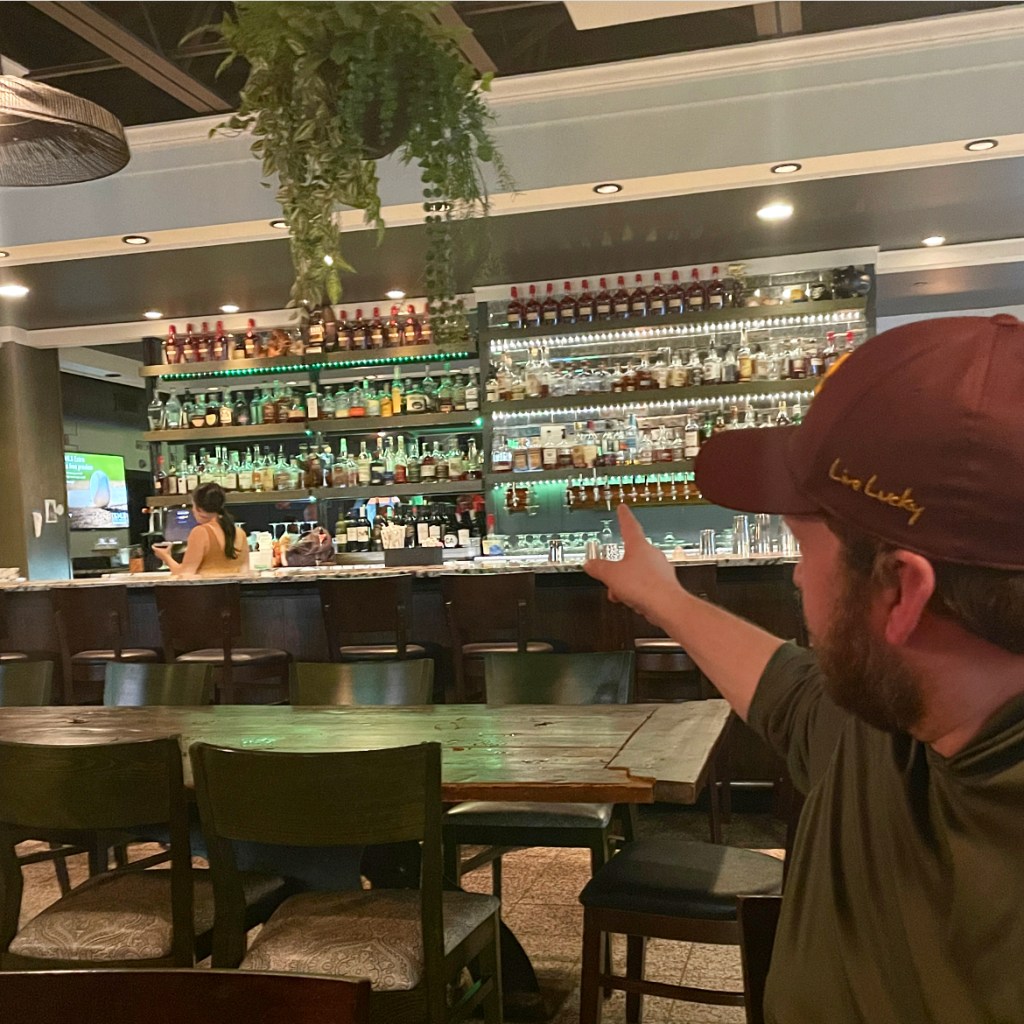 Handsome Hog St. Paul Minnesota Full Bar