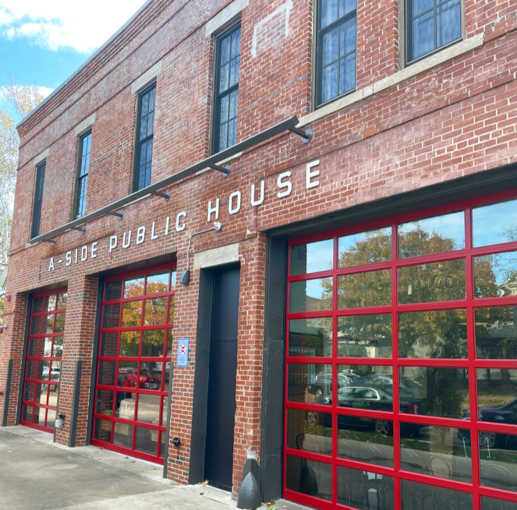 A Side Public House St. Paul, MN Hipster Hack Review