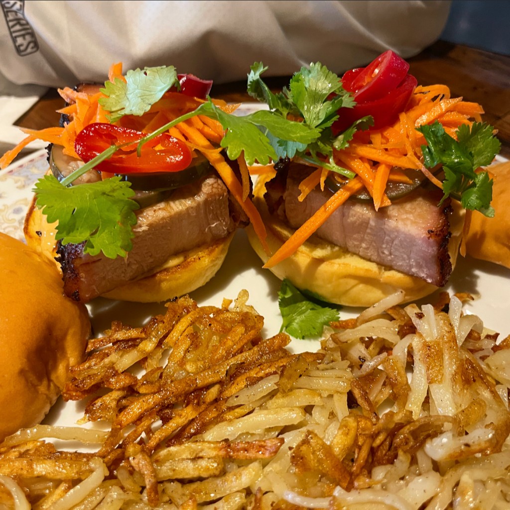 Kitchen and Rail Eagan, MN Hipster Hack Review