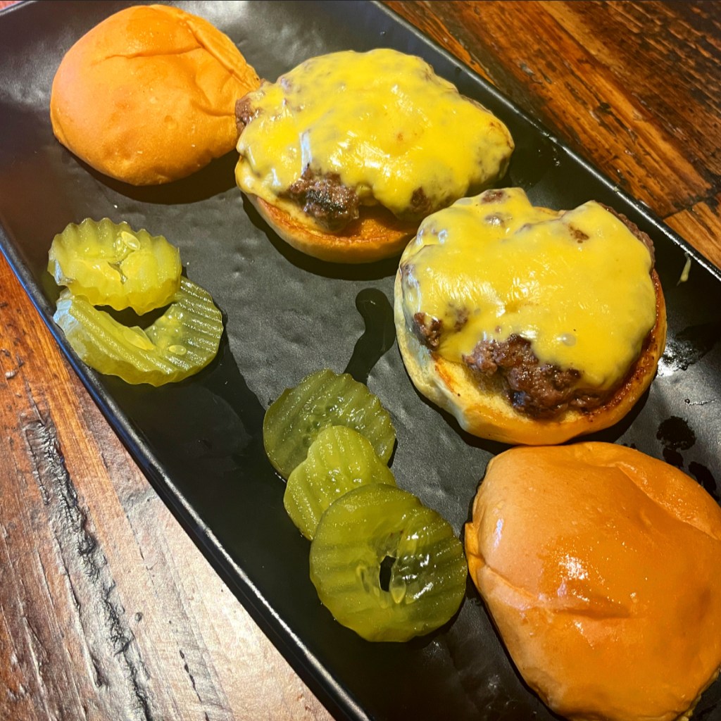 Kitchen and Rail Eagan, MN Hipster Hack Review