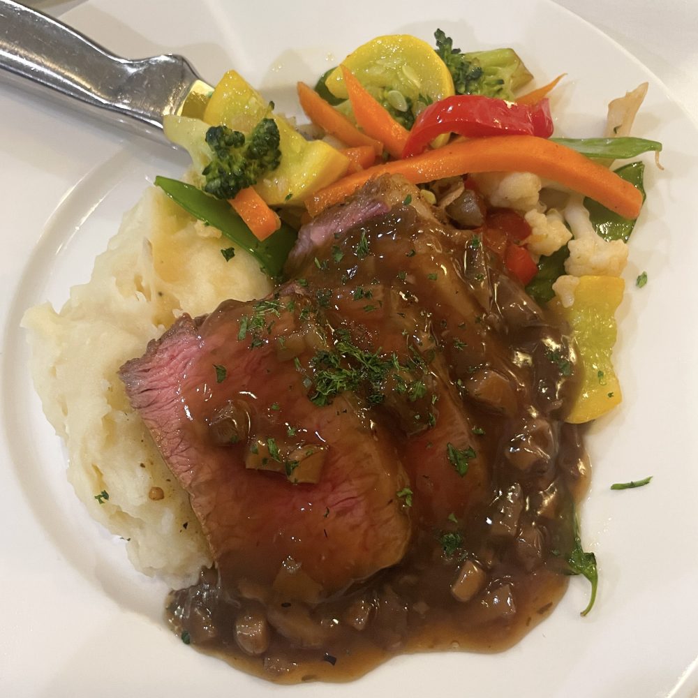 Lake Elmo Inn Restaurant Minnesota Brunch Hipster Hack