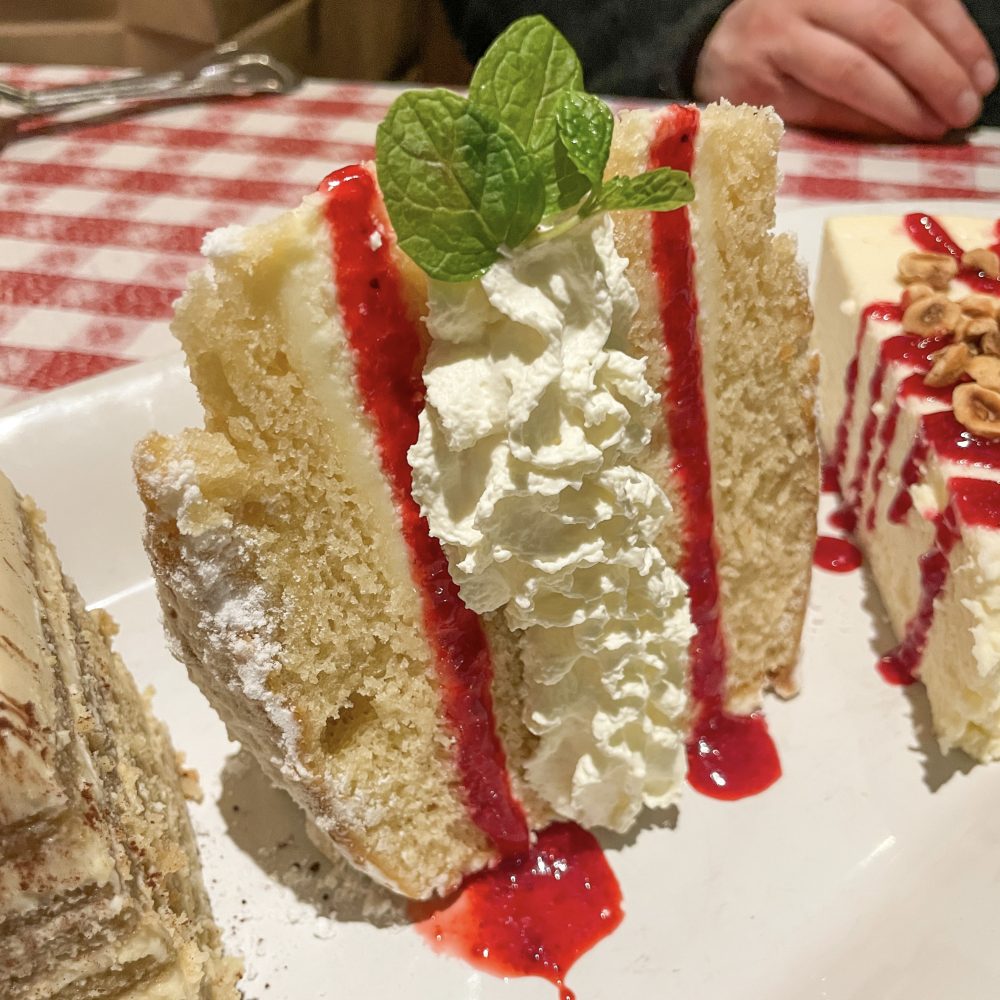 Buca di Beppo Saint Paul Minnesota Hipster Hack Review