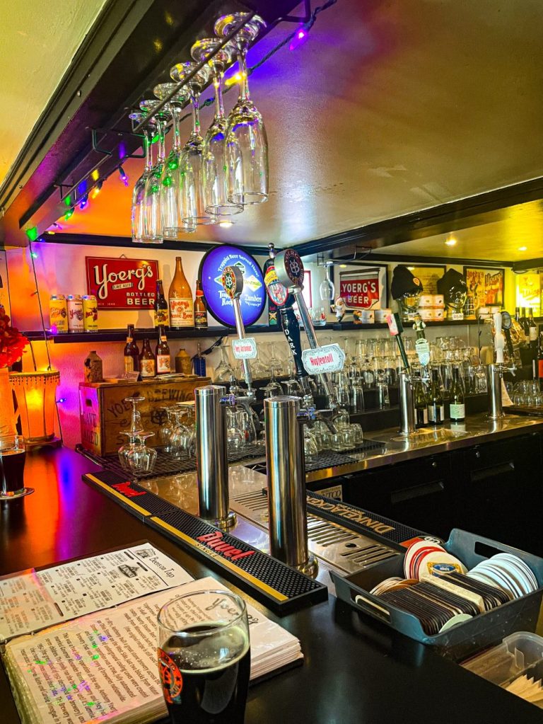 Yoerg Brewing Company St. Paul Minnesota Breweries Hipster Hack Review