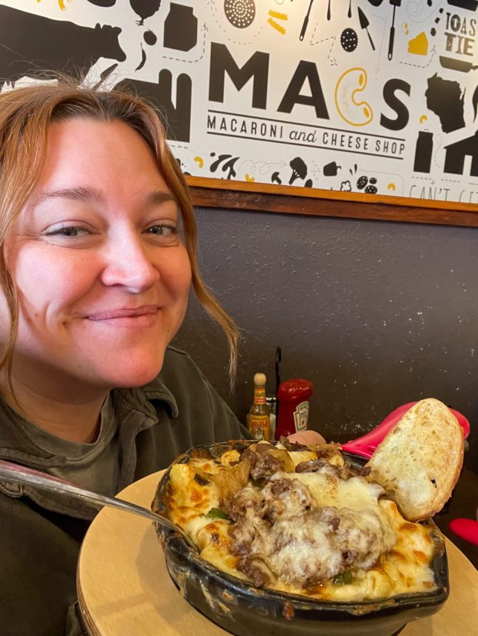 MACS macaroni and cheese shop Wisconsin Dells Hipster Hack Review