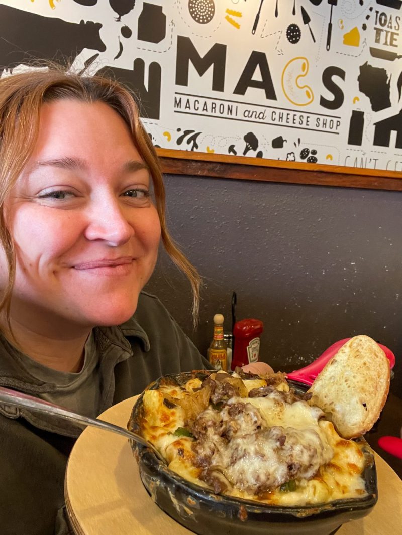 MACS macaroni and cheese shop Wisconsin Dells Hipster Hack Review