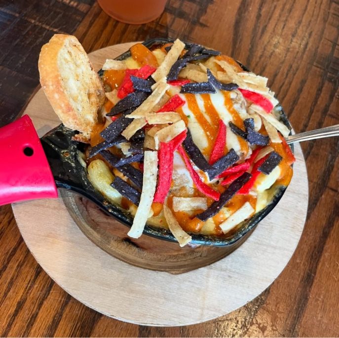 MACS macaroni and cheese shop Wisconsin Dells Hipster Hack Review